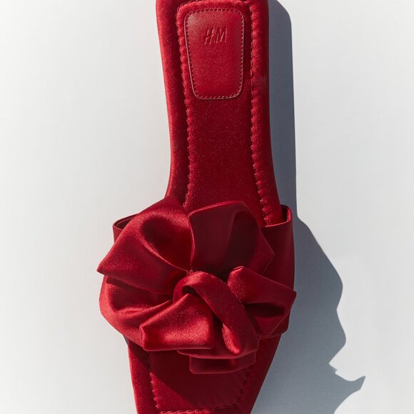 H&M  APPLIQUÉD SATIN SANDALS size 9/40 NWOT - Picture 10 of 10